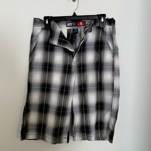 Size 30 Men’s Shorts